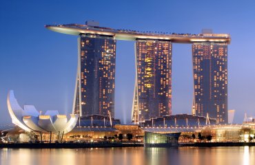 Marina Bay Sands, Singapore by Someformofhuman licensed under the terms ofCC BY-SA 3.0