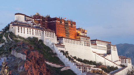 Potala Palace by Coolmanjackey licensed under the terms of CC BY-SA 3.0