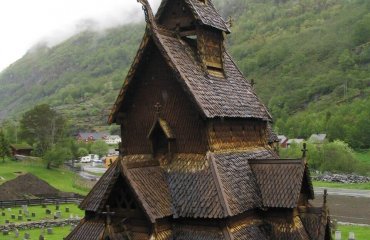 Borgund Stave Church by Tnarik Innael licensed under the terms of the CC BY-SA 2.0