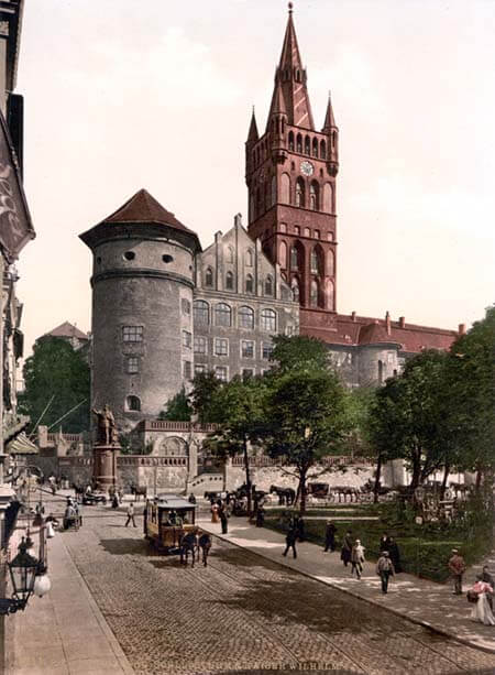 Königsberg Castle by the Library of Congress is used under public domain