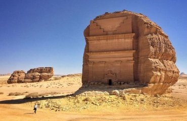 Qasr al Farid by Richard.hargas is licensed under CC BY-SA 4.0