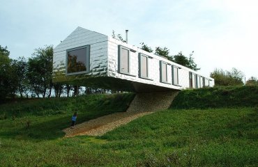 Balancing Barn, Suffolk by William M. Connolley licensed under the terms of the CC BY-SA 3.0