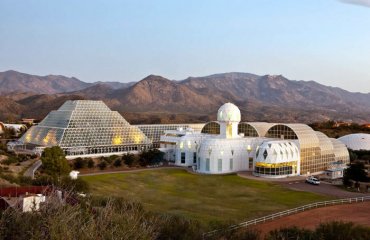 Biosphere 2 by Johndedios licensed under the terms of CC BY 3.0