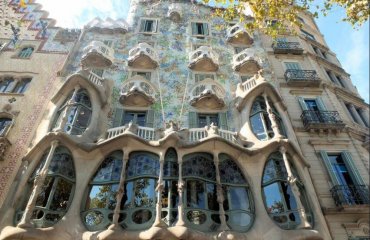 Casa Batlló by Keith Roper licensed under the terms of CC BY 2.0