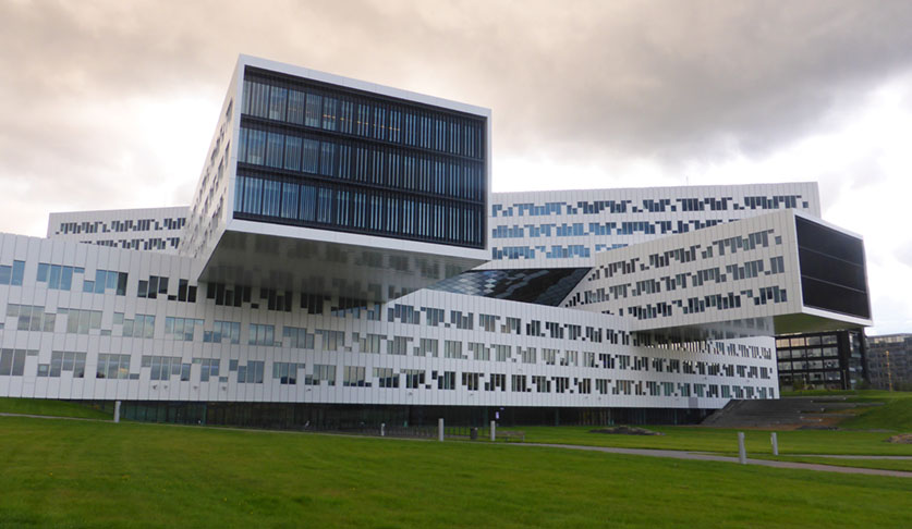 Statoil Fornebu, Norway by Robin Parker is licensed under CC BY 2.0