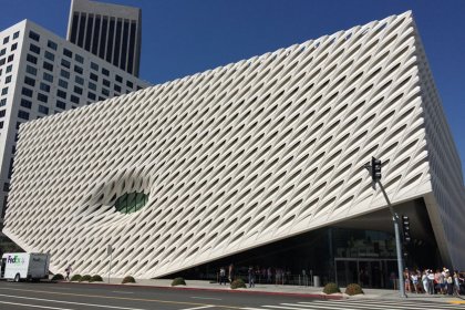 Broad Museum, Los Angeles by Sharon VanderKaay is licensed under CC BY 2.0