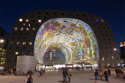 Markthal covert market by Paul Arps used under CC BY 2.0/Faces blurred from original