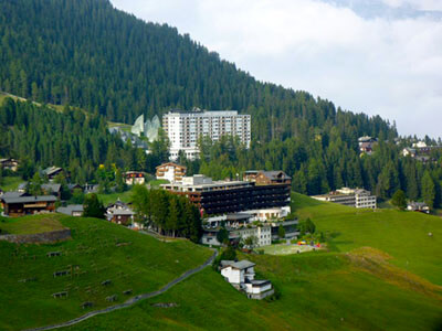 Kulm Tschuggen Arosa by Andres Passwirth is licensed under CC BY-SA 3.0