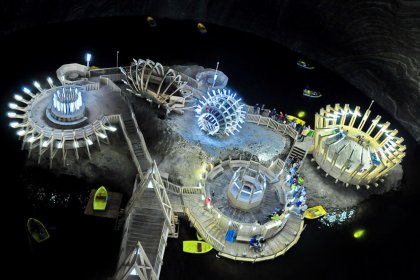 Salina Turda, Mina Terezia by Gabriel Tocu is licensed under CC BY-SA 4.0