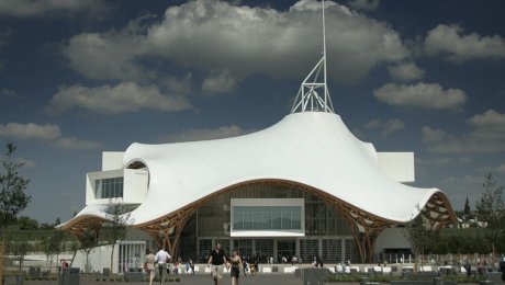 Centre Pompidou-Metz by manuelsvay is licensed under CC BY 2.0