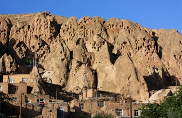 Kandovan by Andrea Taroni is licensed under CC BY-ND 2.0