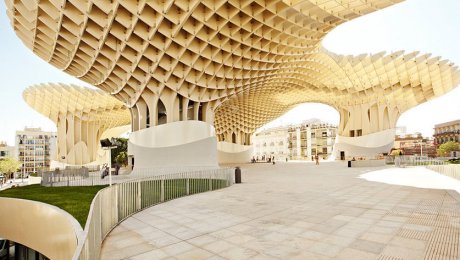 Metropol Parasol by Sevilla Congress & Convention Bureau is licensed under CC BY-SA 2.0