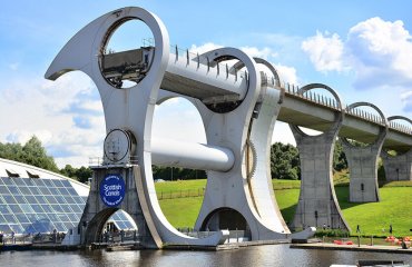 “Falkirk Wheel” by Mike McBey is licensed under CC BY 2.0