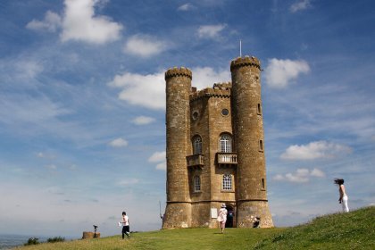 “Broadway Tower” by Robyn Cox is licensed under CC BY-SA 2.0